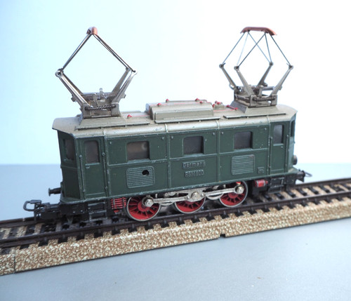 Locomotive électrique - , ho